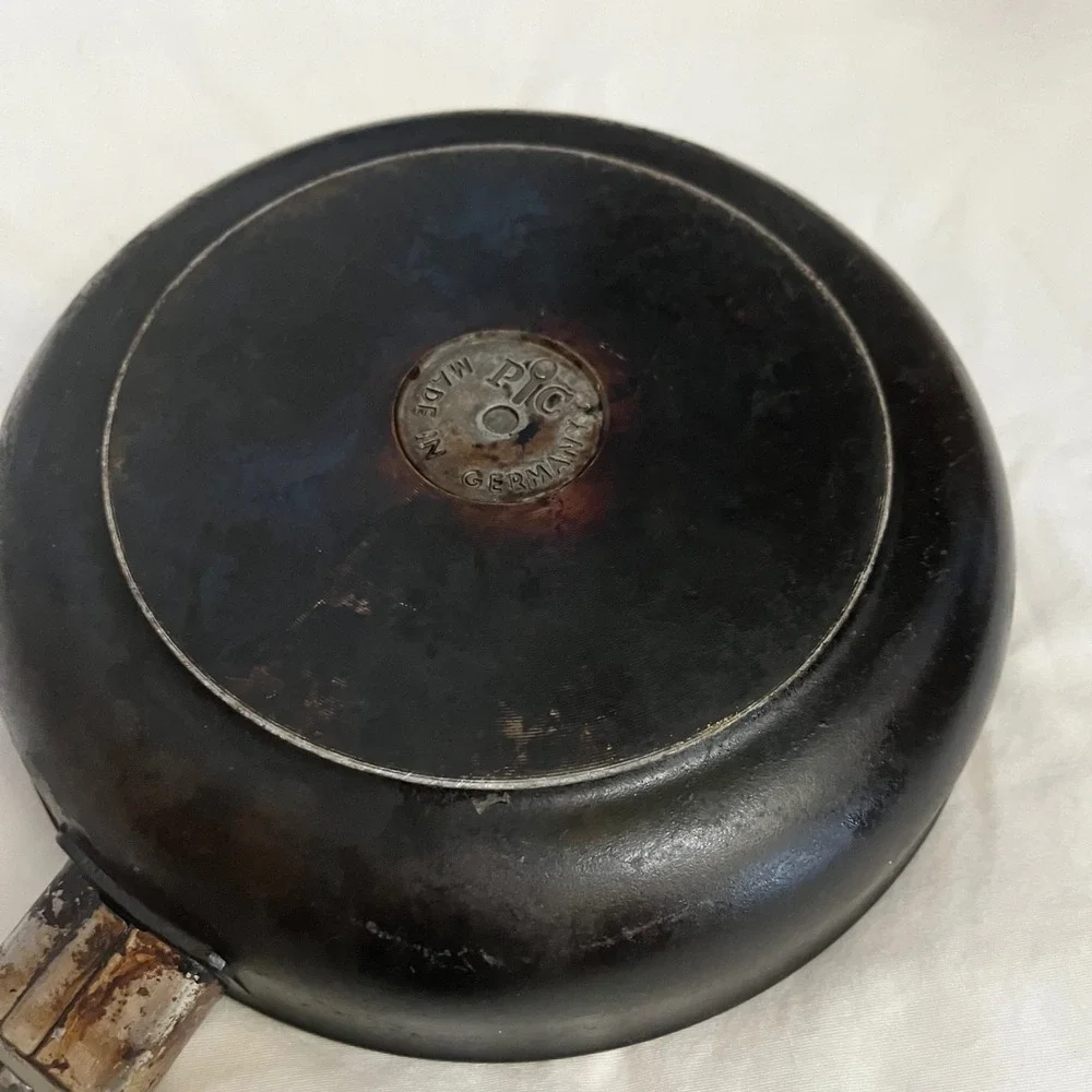 Pampered Chef Signature Nonstick Fry Pan Removable Handle 8
